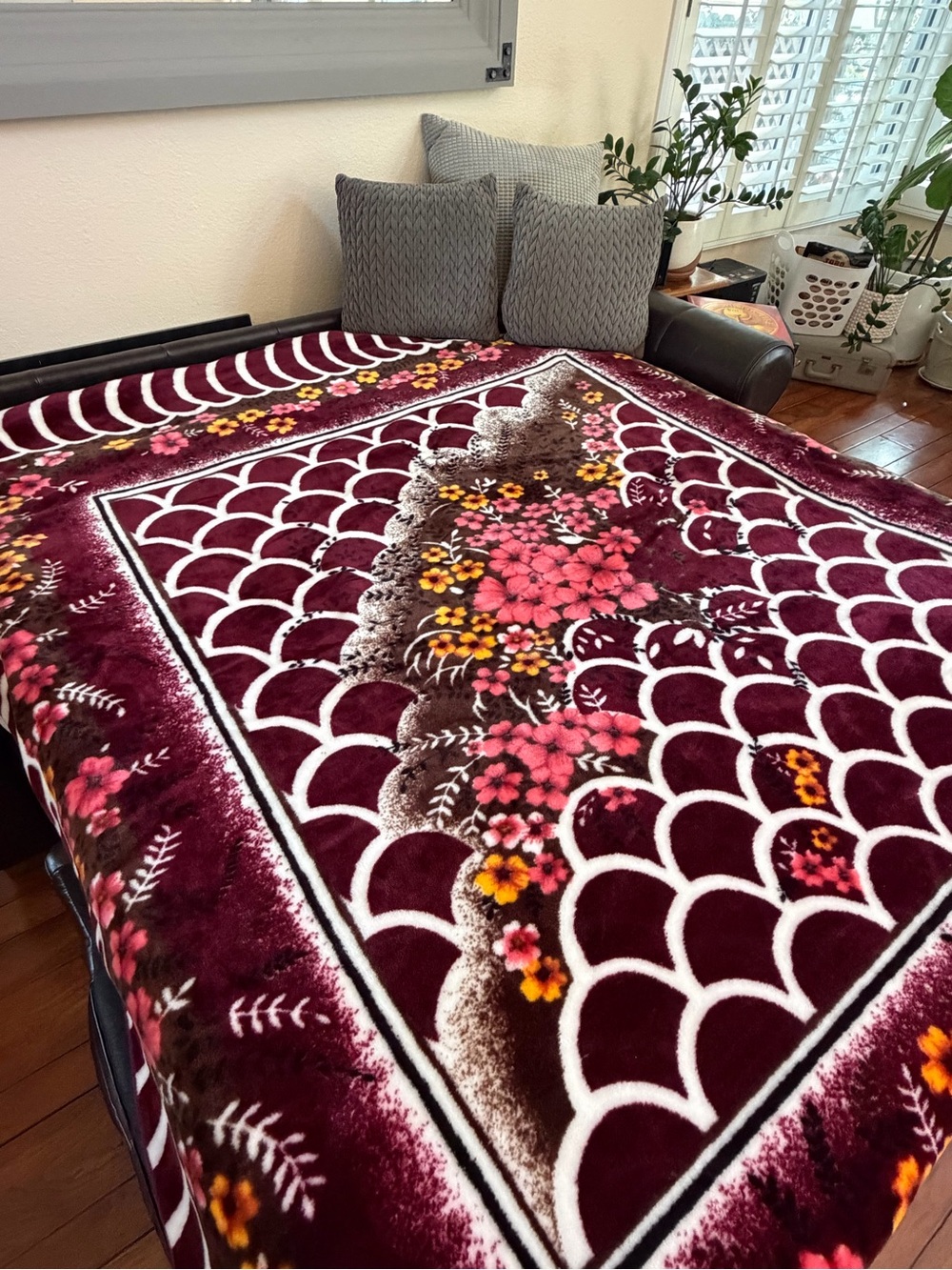Korean Plush Floral Burgundy Bed Blanket - Premium Home Bedding